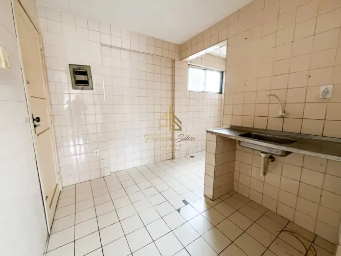 Resi. Floresta Tropical | 2/4, banheiro social, 56m², apto no 3³ pavimento.