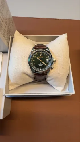 Seiko Alpinist SPB121