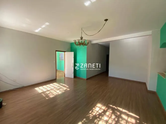 Casa com 7 dormitórios para alugar, 370 m² por R$ 5.200/ano - Bancários - Londrina/PR