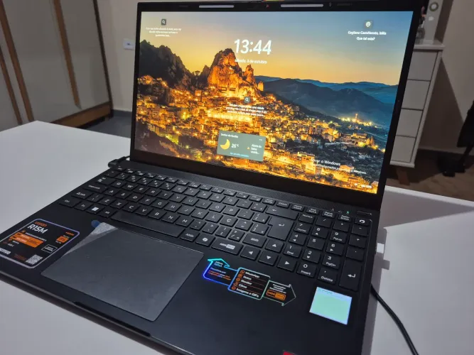 Notebook visiom R15m apenas 3 meses de uso! Com upgrade!