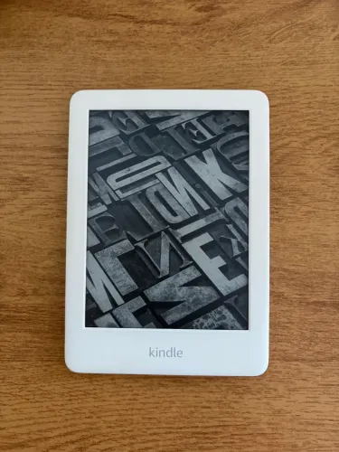 Kindle 10ª geração Seminovo