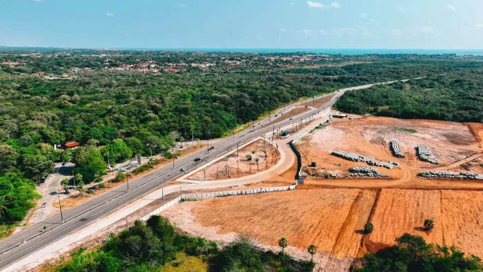 Vila Botânica Ce 090 Em Frente Em Ao Parque Botânico, 3 Min Do Sesc Iparana! Cód. TREN3E