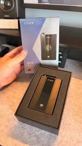 DAC e Amplificador para fone Fiio Q11