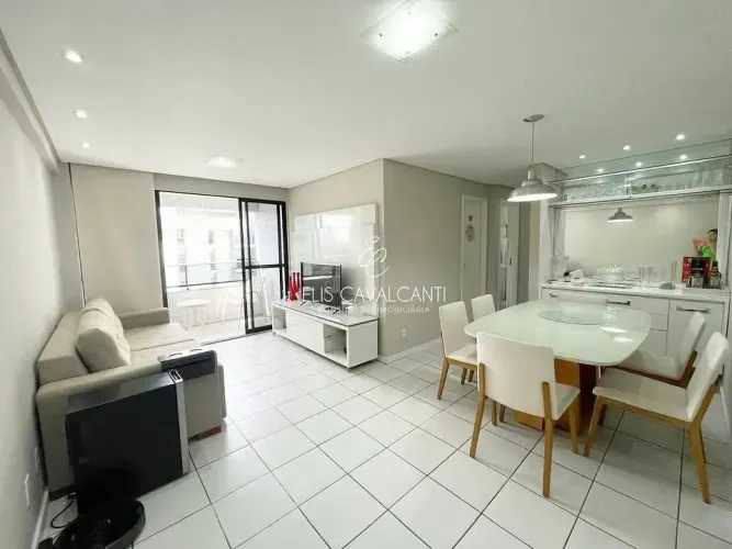 Vendo ou alugo apartamento mobiliado na Torre, pronto pra morar.