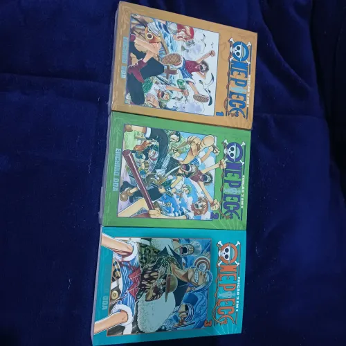 Mangás de one piece 3 em 1