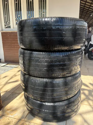 Jogo de pneus 235/60 R16 meia vida Tucson