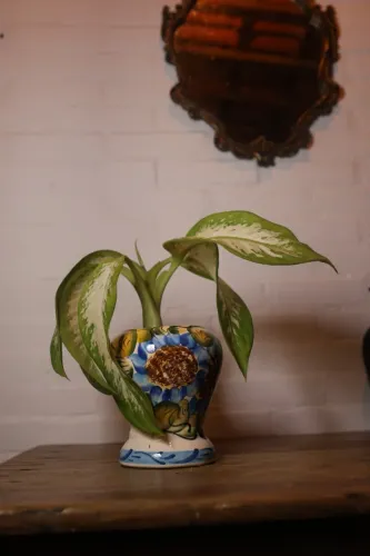 vaso em cerâmica antigo pintado a mão floral anos decoração antiquário brasil arte casa