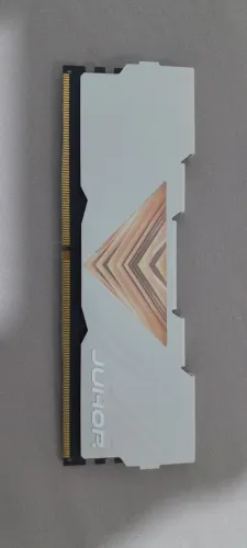 Memória RAM JUHOR DDR4 de 8GB
