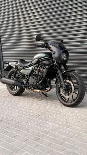 KAWASAKI ELIMINATOR 500 SE 2025 COM 1700KM (IPVA PAGO + BOLHA CAFÉ)