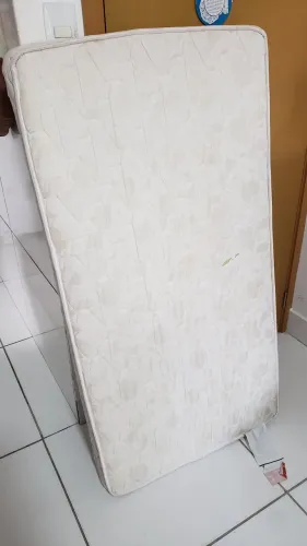 Colchão para berço americano