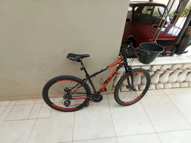 Bicicleta Caloi Vulcan Aro 29 - Freio a Disco - 21 Marchas - Excelente Estado<br>