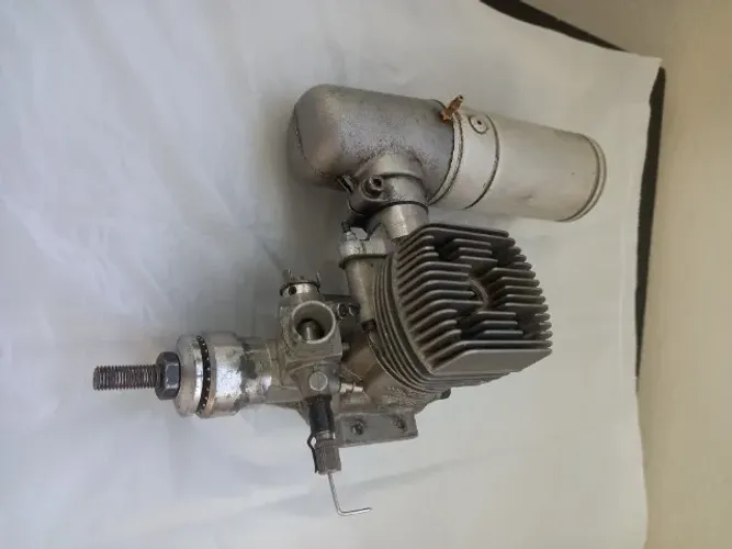 Motor Supertigre aeromodelo