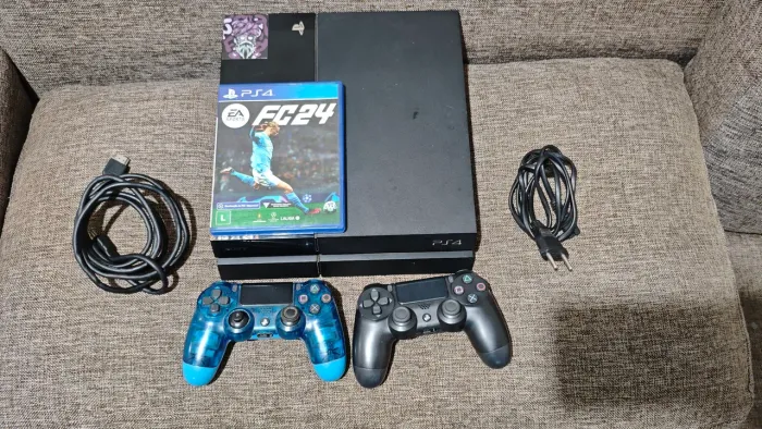 PlayStation 4 FAT destravado