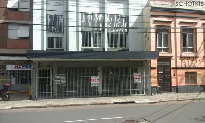 IMOBILIÁRIA SCHOTKIS ALUGA LOJA COMERCIAL NA CRISTÓVÃO COLOMBO PRÓXIMO AO SHOPPING TOTAL,