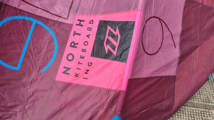 Kite 9 metros north rebel 