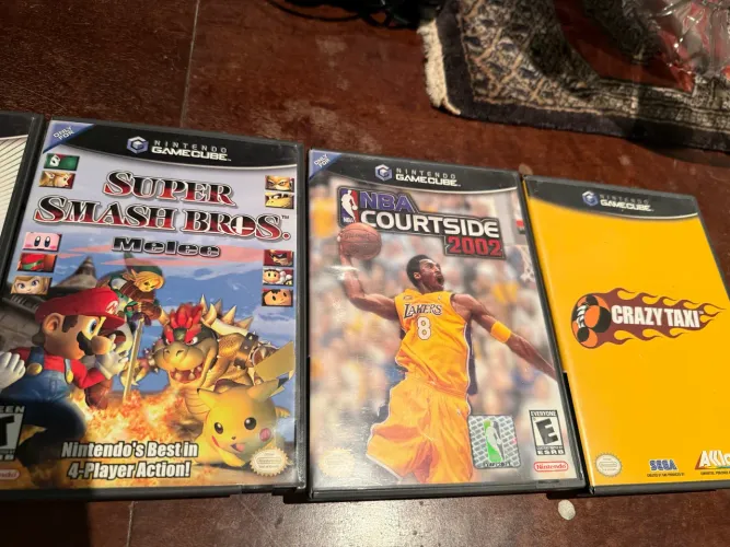 Lote com 6 Jogos Originais Nintendo GameCube (Mario Sunshine, Smash Bros e mais)