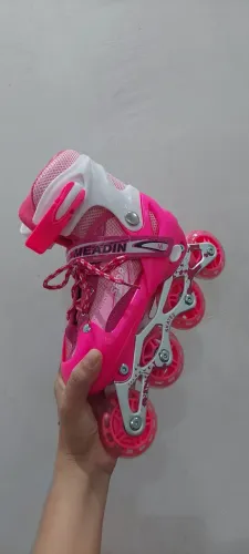 2 Patins ajustável, rosa e preto com rosa