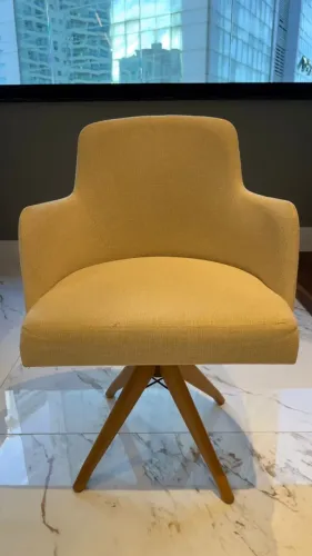 Cadeira giratória