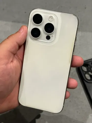 iPhone 15 pro 128gb 