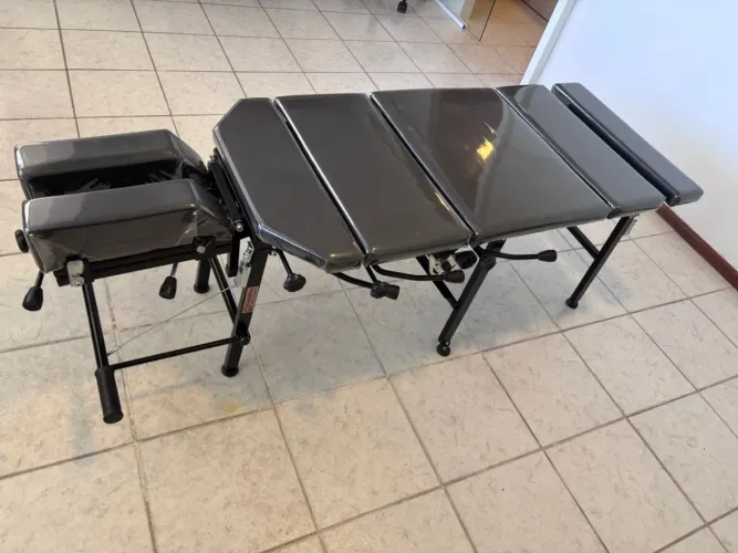 Maca de Quiropraxia TechMec Portátil com Sistema Drop - Excelente Estado