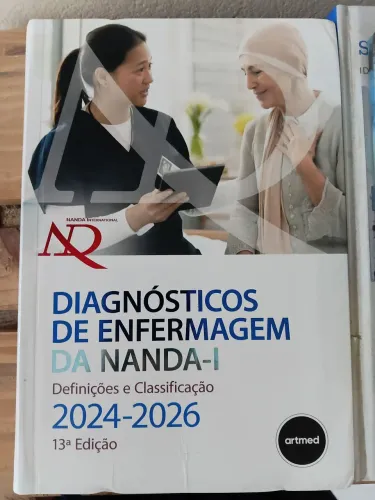 VENDO LIVROS DE ENFERMAGEM