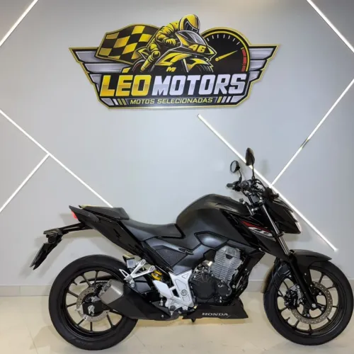 HONDA CB 300F Twister Flex