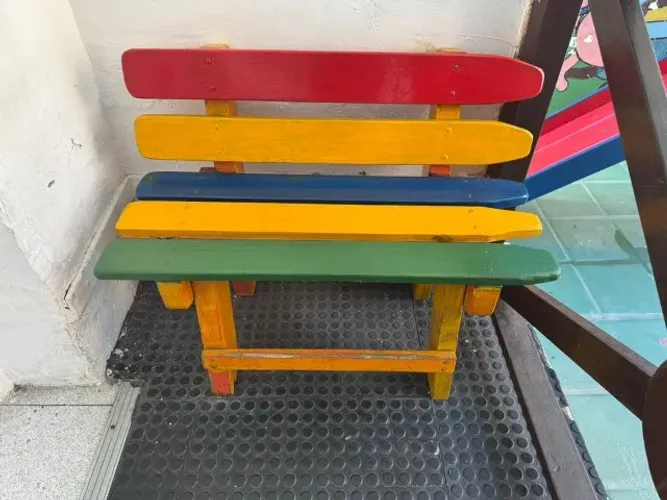 Banco Lápis Pequeno