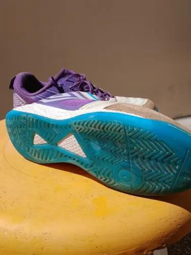 Chuteira Umbro Pro 5 Bump Futsal Roxo/Branco