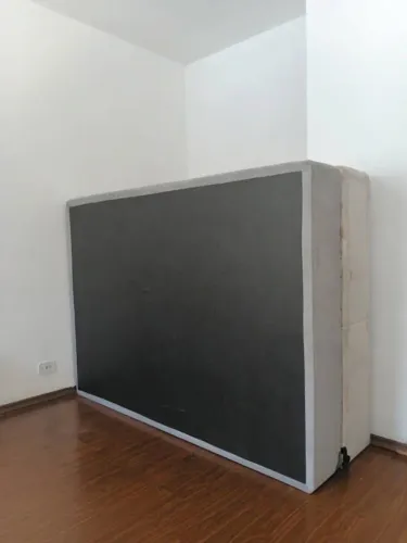 Vendo 2 bases box King Star Casal , medidas 1,38 m X 1,88 m usadas e em ótimo estado