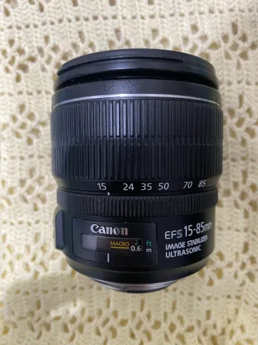 Lente canon efs 15-85mm is usm