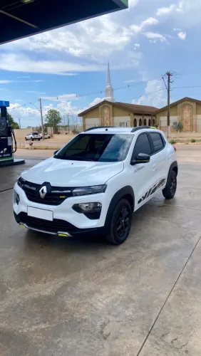 Renault Kwid Outsider 1.0 Flex 12V 5P Mec. 2026