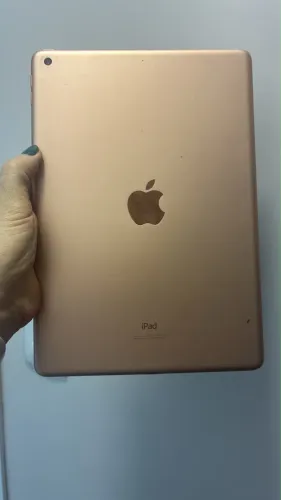 iPad geração 8, 32gb