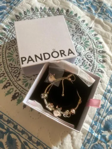 Pandora nunca usada comprada na Alemanha..