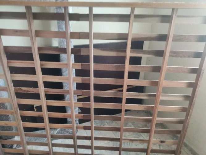 Cama de casal com colchão