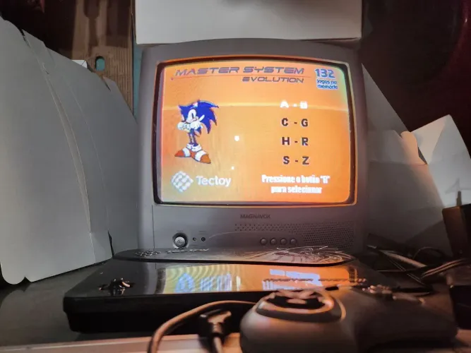 Master system tectoy com 132jogos na memória, funcionando perfeitamente. 