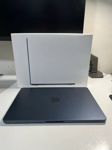 Macbook Air M2 16/256Gb