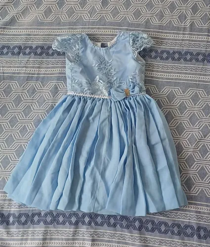 Venda de vestido infantil