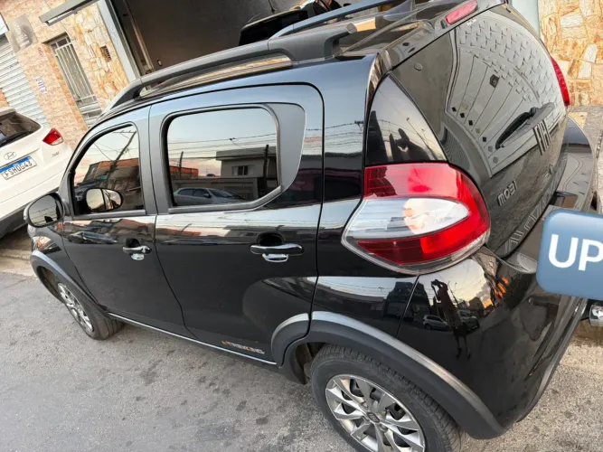 Fiat Mobi Trekking 1.0 Flex 5P 2022