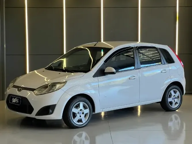 Ford Fiesta SE 1.6 8V Flex 5P 2014