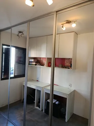 Apartamento de 3 quartos, suíte e 1 vaga de garagem no bairro Teresópolis POA