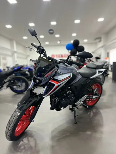 Fz25 Abs Connected 25/26 SUPER OFERTA!!