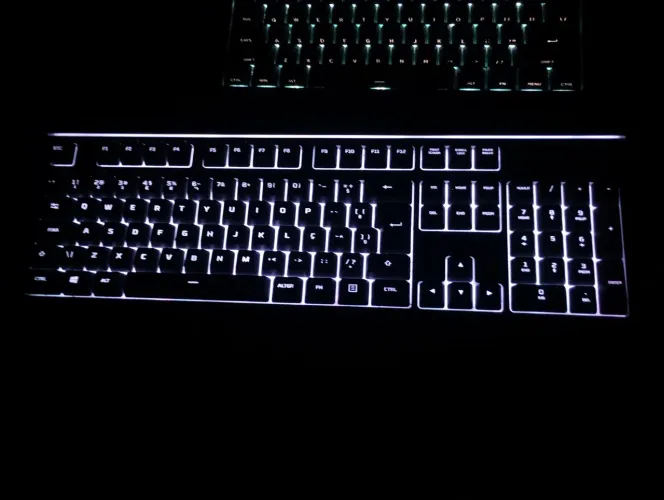 Teclado Hyperx Alloy core rgb 100%