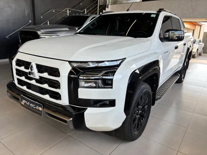 Mitsubishi TRITON Katana 2.4 CD 4X4 TB Diesel Aut. 2026