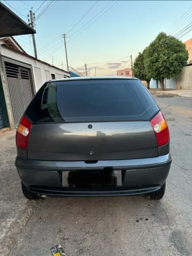 Fiat Palio Young 1.0 MPI 8V 4P (álcool) 2001