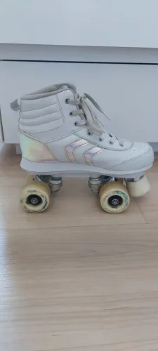 Patins Oxelo branco/fruta cor, tamanho 35