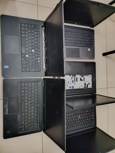Lote de 5  notebook para retirar peças 