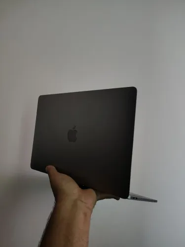 MacBook pro 2017