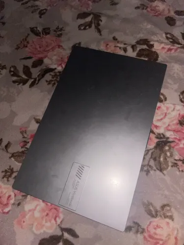 Notebook Asus Intel core i3 -pouco usado , em ótimo estado