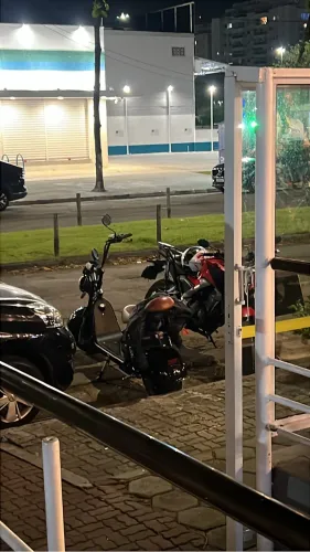 Scooter elétrica semi nova