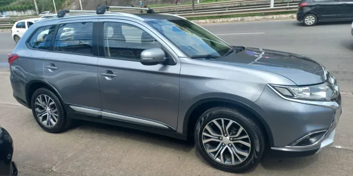 Mitsubishi Outlander Comfort 2.0 16V Aut. 2018